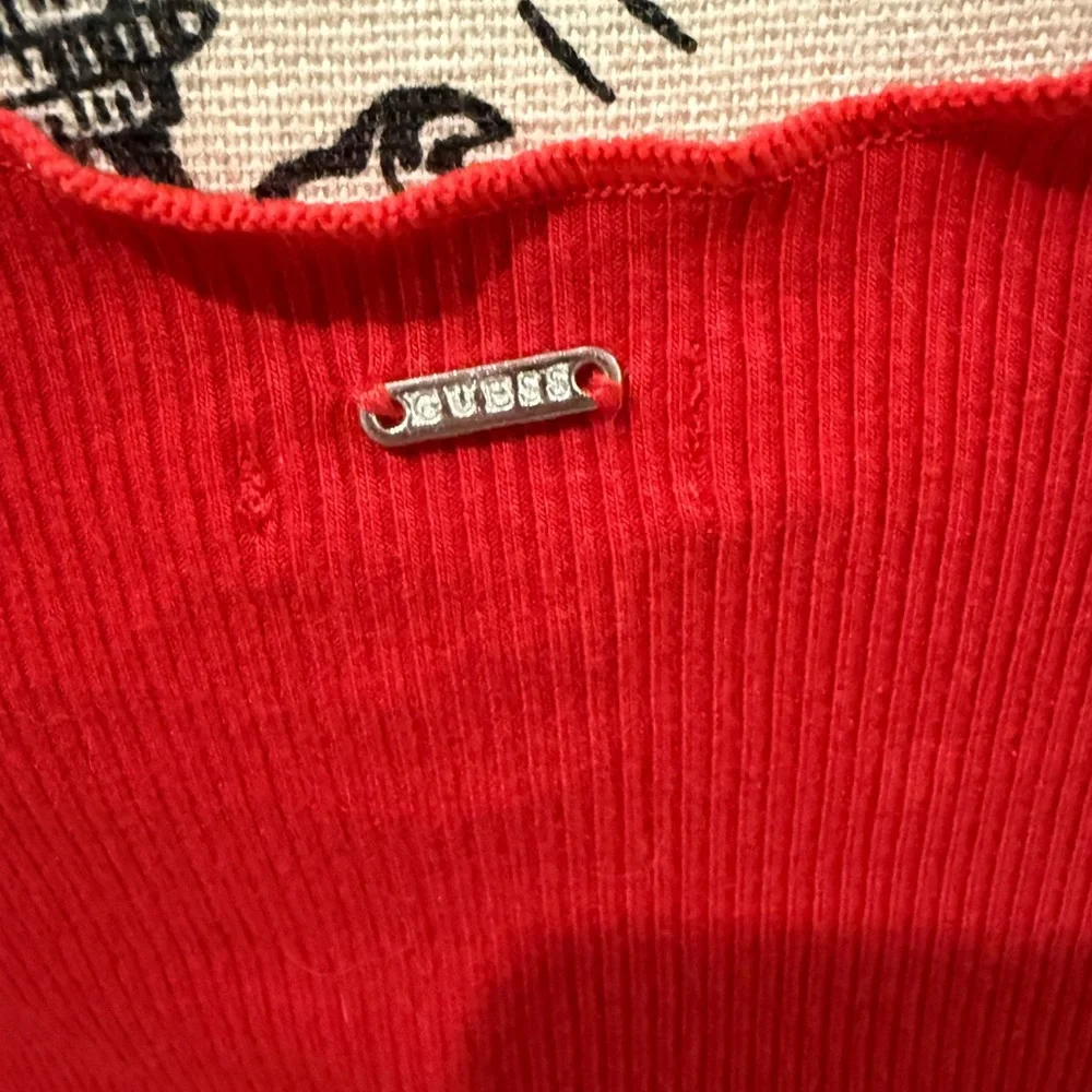 GUESS Red Button-Down Tank - Picture 3 of 3
